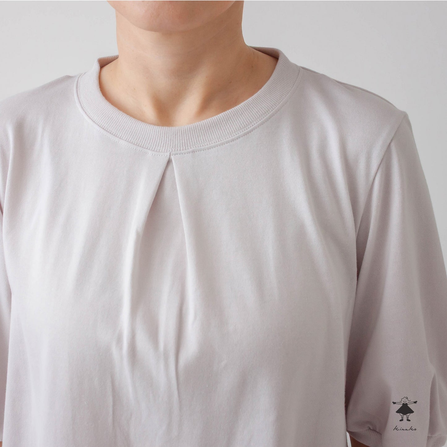 天竺 前タックTシャツ