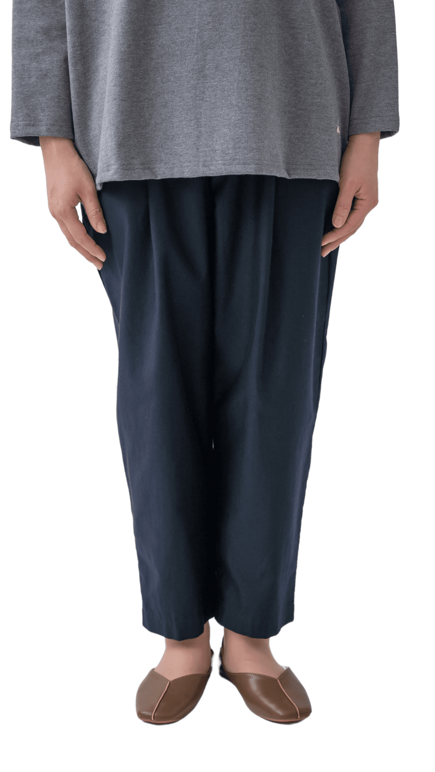 Tuck Regular Pants