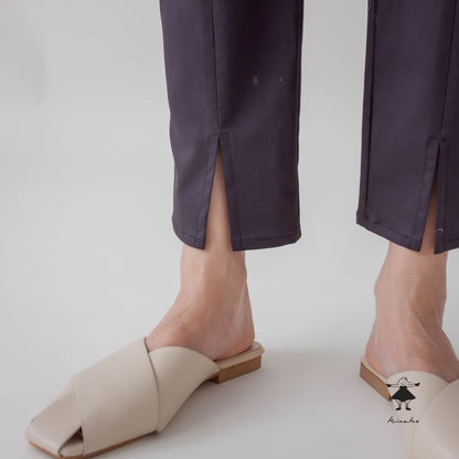 ストレッチスリムパンツ