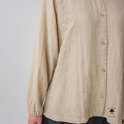 ダブルガーゼ刺しゅう切替ブラウス