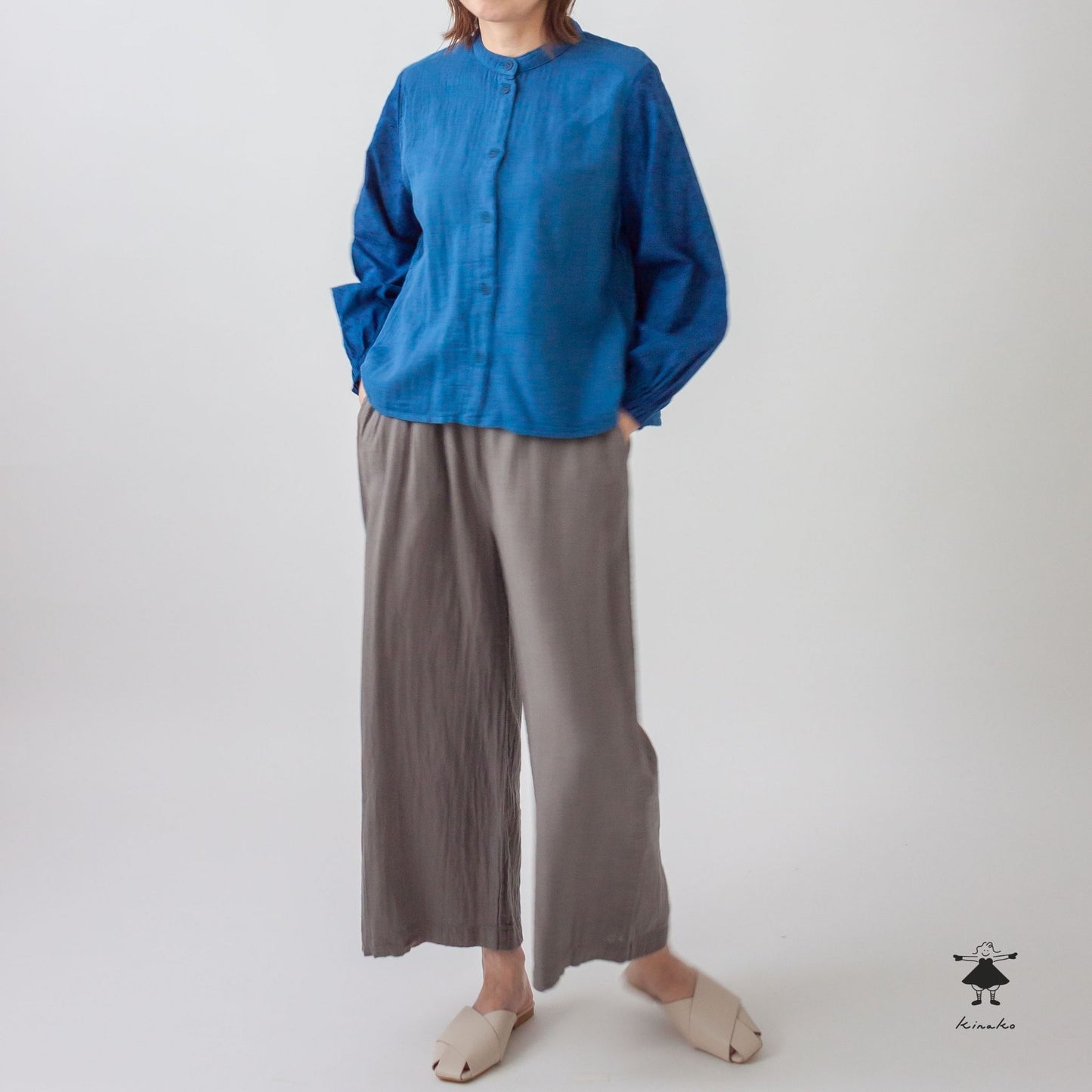 ダブルガーゼ袖レースブラウス