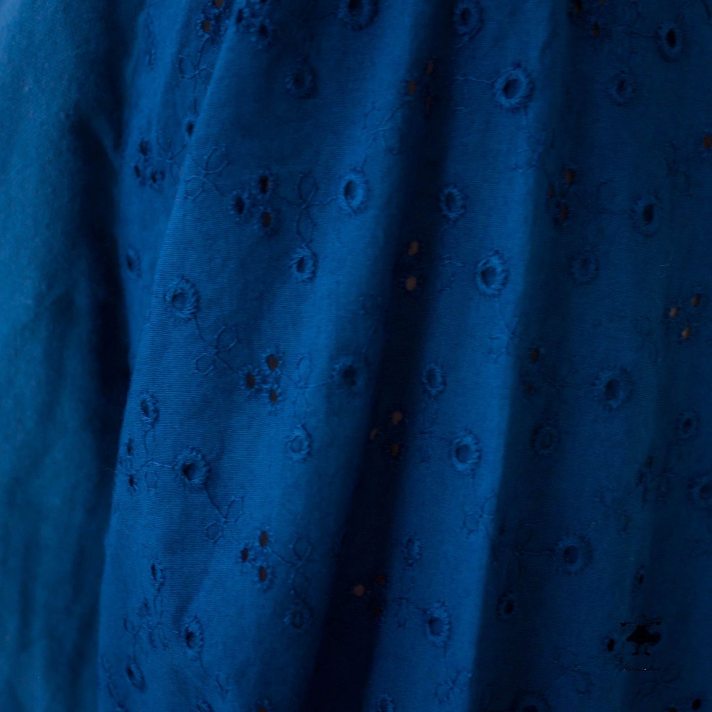 ダブルガーゼ袖レースブラウス