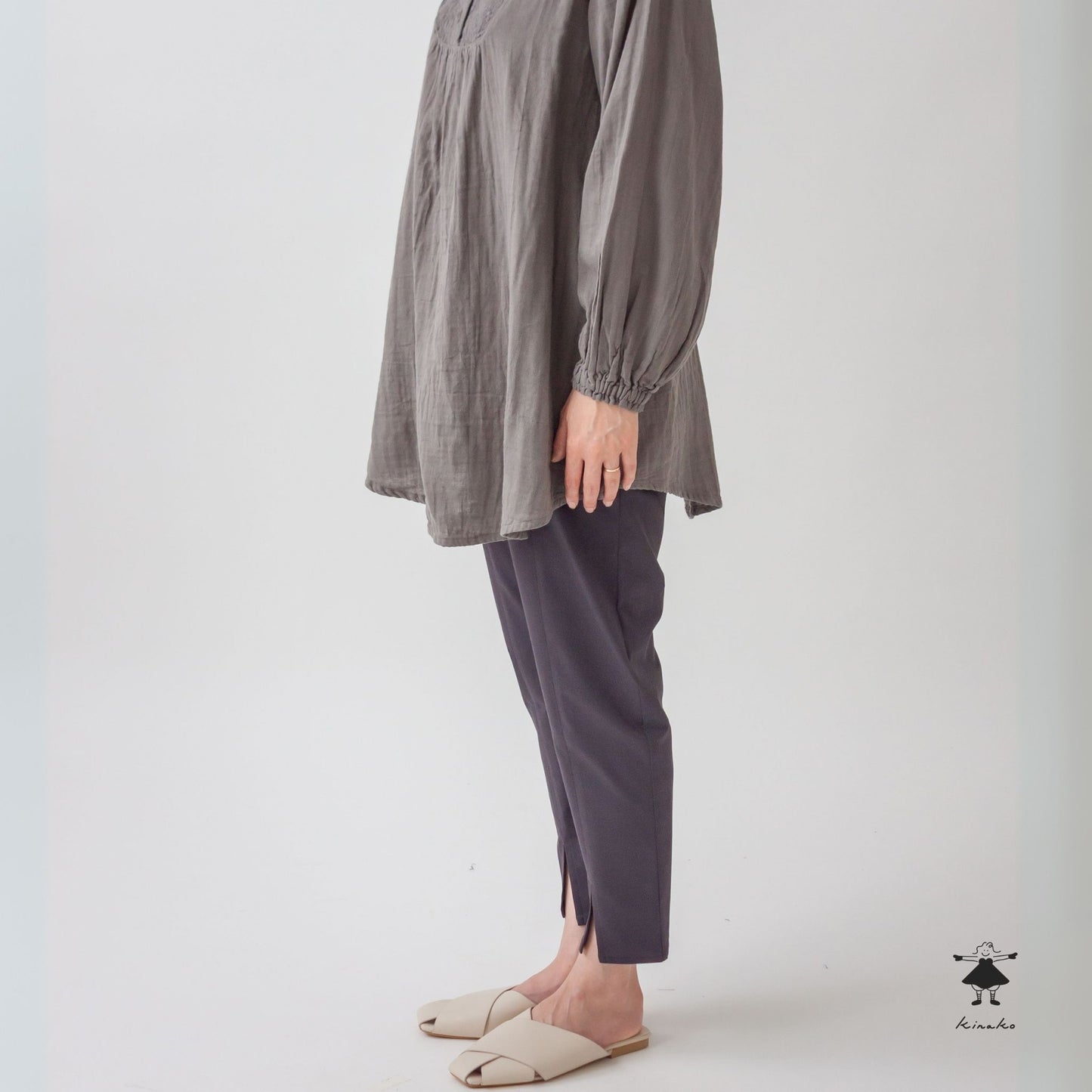 ストレッチスリムパンツ