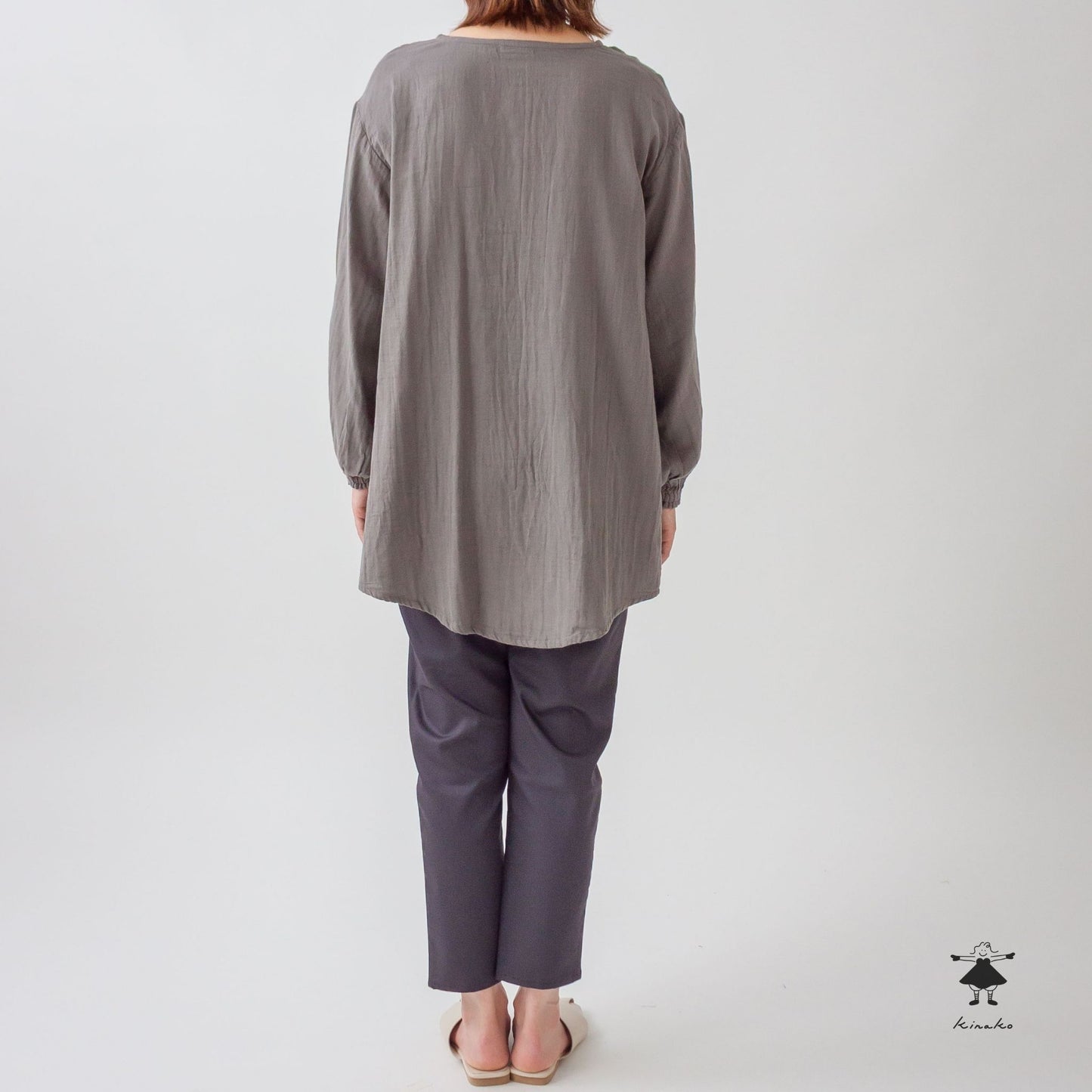 ストレッチスリムパンツ