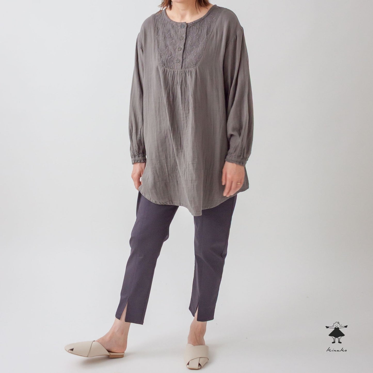 ストレッチスリムパンツ