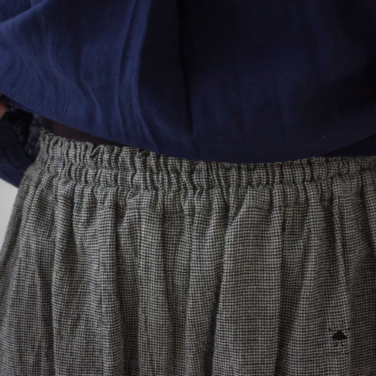 千鳥格子ダーツパンツ