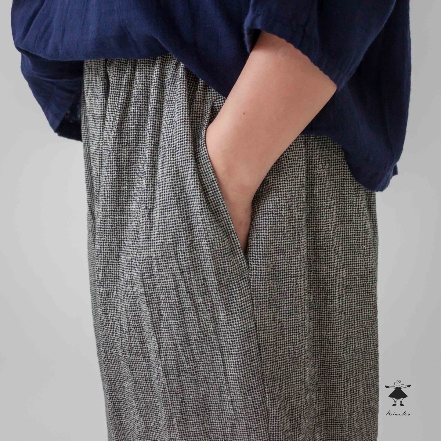 千鳥格子ダーツパンツ