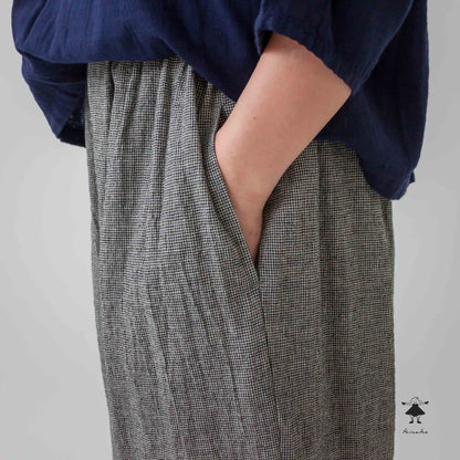 千鳥格子ダーツパンツ
