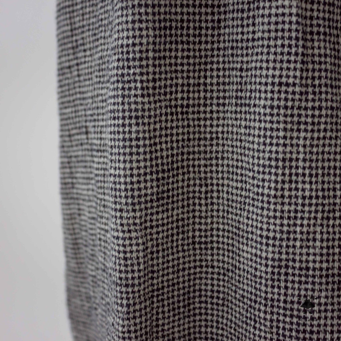 千鳥格子ダーツパンツ