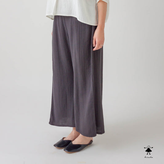 ダブルガーゼ エンボスワイドパンツ