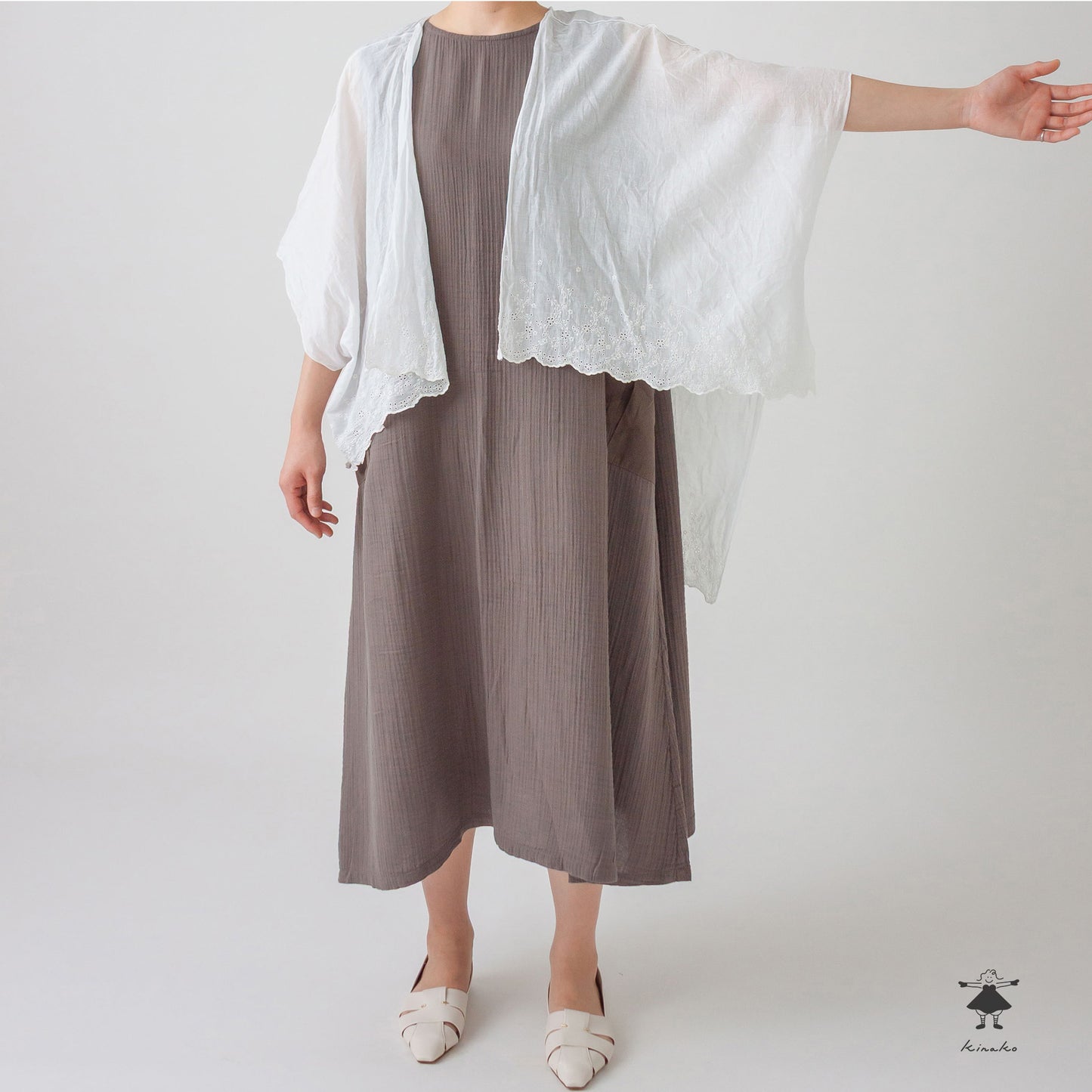 スカラップレース ポンチョ